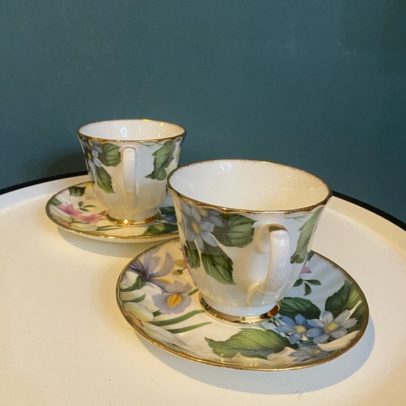 Pair Of Duchess Teacups & Saucers - Floral DUC97 - English Fine Bone China - Picture 5 of 12